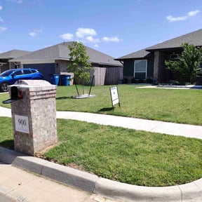 yard work by J Gavin Lawn Care reviewed on August 19, 2025