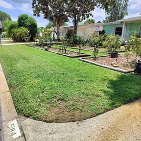 gardening service by Tyler lawn service reviewed on August 21, 2025
