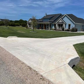 Long Grass Cleanup by The lawn Service,LLC reviewed on August 20, 2025