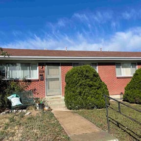 Bush Trimming by WLC Lawn Care reviewed on May 1, 2025