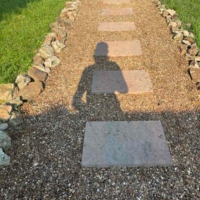 Flower Bed Weeding by Elite Lawncare reviewed on August 20, 2026