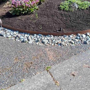 Flower Bed Weeding by Corum’s Landscape and care reviewed on April 24, 2026