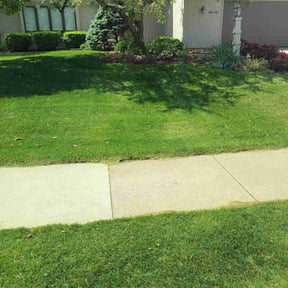 gardening service by LV Landscape reviewed on August 21, 2025