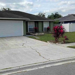 residential landscaping by Martinez landscaping reviewed on August 21, 2025
