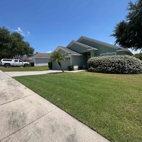 yard maintenance by C.L.I.P.S reviewed on August 15, 2025