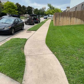 grass cutting by FRL Landscaping reviewed on August 16, 2025