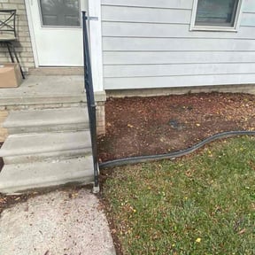 Flower Bed Weeding by Houston Legacy reviewed on November 18, 2025