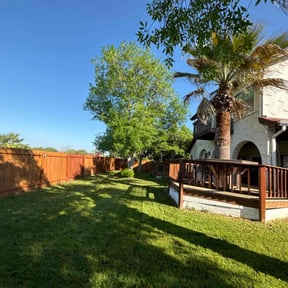 landscaping services by Lawn pro reviewed on November 20, 2025