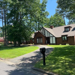 landscaping services by Davis yard services reviewed on November 23, 2025