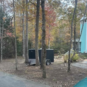 Leaf Removal by Mozelle Lawncare reviewed on October 22, 2025