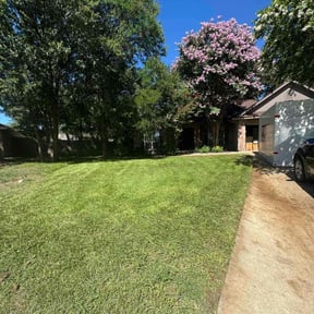 yard work by Precise Cut Lawn Care reviewed on August 19, 2025