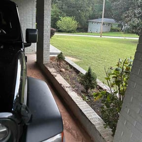 Flower Bed Weeding by Biggs Solutions LLC reviewed on August 19, 2026