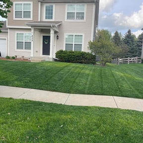 residential landscaping by S & G Landscaping, Inc. reviewed on August 18, 2025