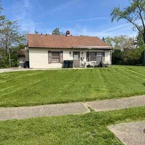 yard service by Lawns and more reviewed on November 26, 2025