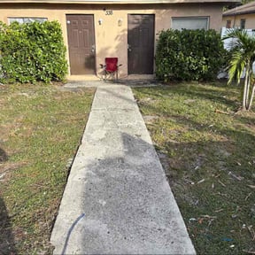 Bush Trimming by Mark&#039;s Lawn Care reviewed on November 26, 2025