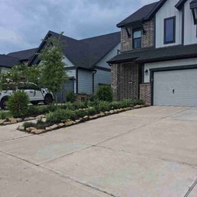 Flower Bed Weeding by Local effort reviewed on August 17, 2026