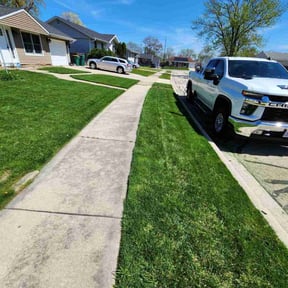 landscaping services by Burton's Landscaping reviewed on August 21, 2025