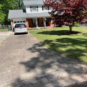 yard maintenance by All Around the House Services reviewed on August 15, 2025
