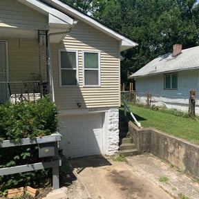 Bush Trimming by B and b lawn and professional services llc reviewed on August 19, 2025