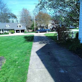 turf maintenance by J.G.SupremeLandscaping LLC. reviewed on May 12, 2025