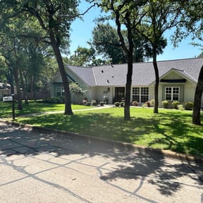 landscaping by Victor Ramirez reviewed on December 2, 2025