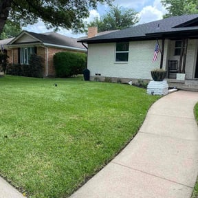 landscaping by Harry's Champion Landscaping reviewed on August 19, 2025
