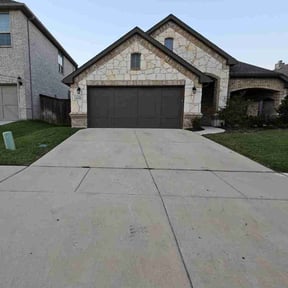 yard maintenance by Good Guys Lawn and Fence reviewed on January 8, 2026