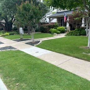 gardening service by MowZ By BroZ reviewed on August 19, 2025