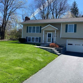 yard service by BTW Lawns reviewed on August 15, 2025
