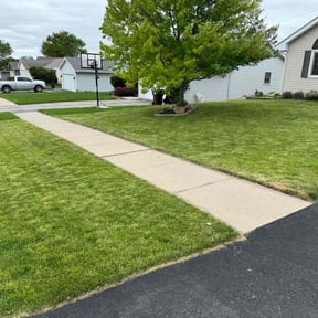 yard work by GET Tax Service reviewed on August 19, 2025