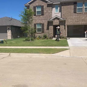 lawn service by Good Guys Lawn and Fence reviewed on April 19, 2022