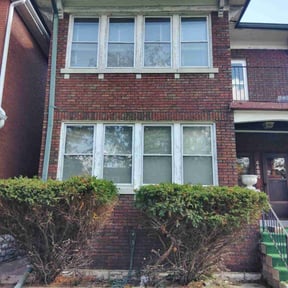 Bush Trimming by McNeals One Touch reviewed on October 22, 2025