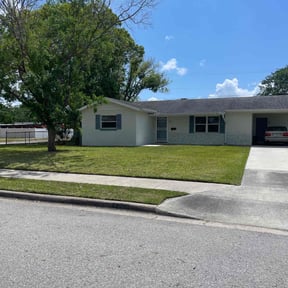 yard maintenance by R.I.C.H. Services LawnCare reviewed on August 15, 2025