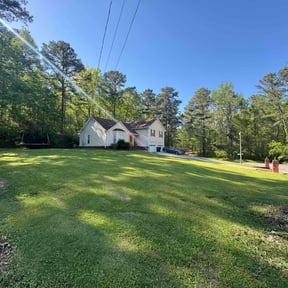 landscaping services by Clean Cuts reviewed on August 15, 2025