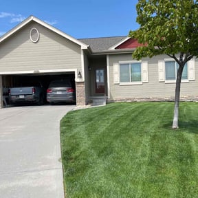 landscape maintenance by All NHauling N Mowing reviewed on November 24, 2025