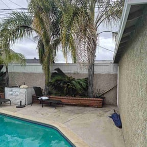 Bush Trimming by Olivares Gardening reviewed on March 29, 2026