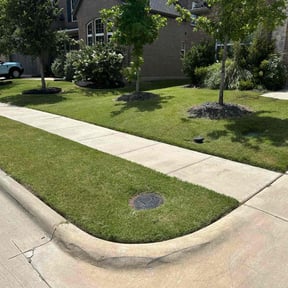 landscaping by Baker Lawncare reviewed on August 19, 2025