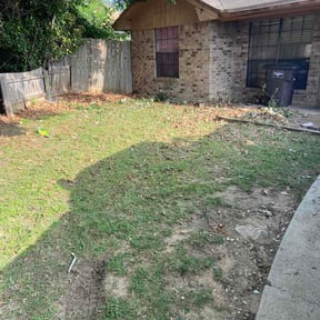 Flower Bed Weeding by Eco Landscape &amp; Design reviewed on April 26, 2026