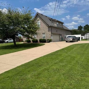 yard care by Birch Hill Mowing & Property Maintenance reviewed on August 21, 2025