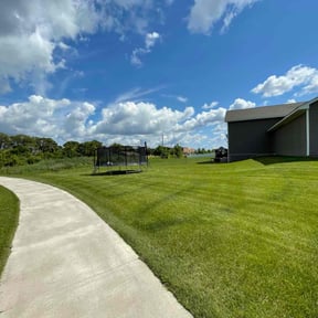 landscaping by Sergio reviewed on November 18, 2025