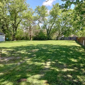 landscaping by Foster&#039;s Lawncare and Landscaping reviewed on November 18, 2025