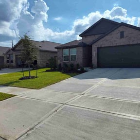 lawn care by Just Mowing NJ reviewed on August 20, 2025