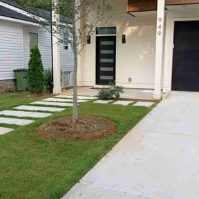 yard service by Donald Austile Lawn Care reviewed on December 31, 2025