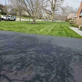 yard service by JEFC Landscaping reviewed on August 21, 2025