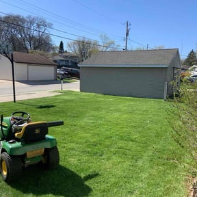 landscape maintenance by HopkinshandiworkLLC reviewed on August 16, 2025