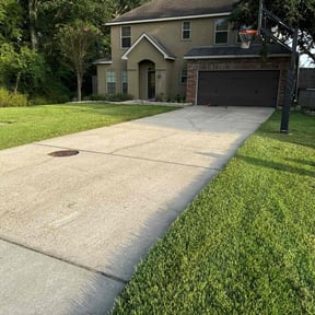 yard work by WINNERS CIRCLE LAWN CARE LLC. reviewed on August 21, 2025