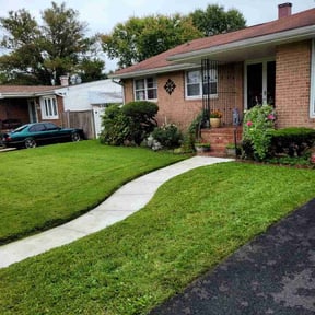 gardening service by Bros lawn care 2 reviewed on August 15, 2025