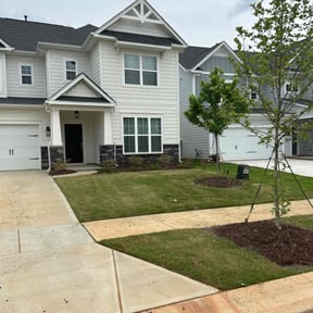 landscaping services by Sky's Labor Services reviewed on August 19, 2025