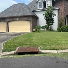 yard care by Pro Green Landscape L L C reviewed on August 18, 2025