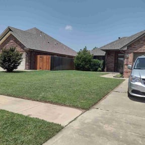 lawn service by V.E.B. Total lawn care reviewed on July 19, 2025